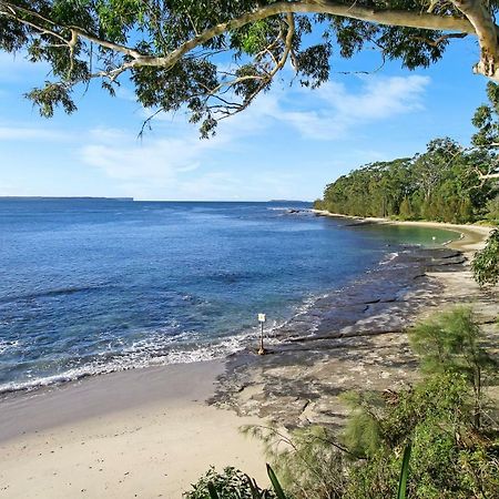 Jervis Bay Waterfront Villa Vincentia Bagian luar foto